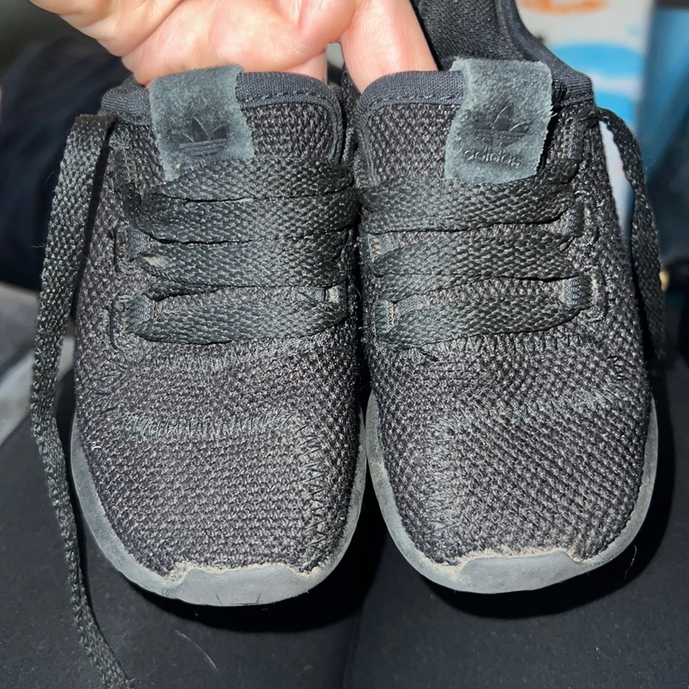 Baby black adidas ortholite